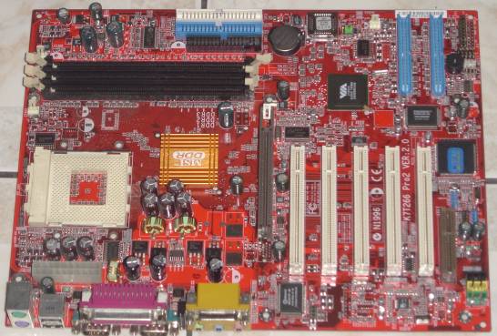 Archivo:MSI K7T266 motherboard.jpg