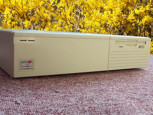 Archivo:Amstrad pc5286 1.jpg