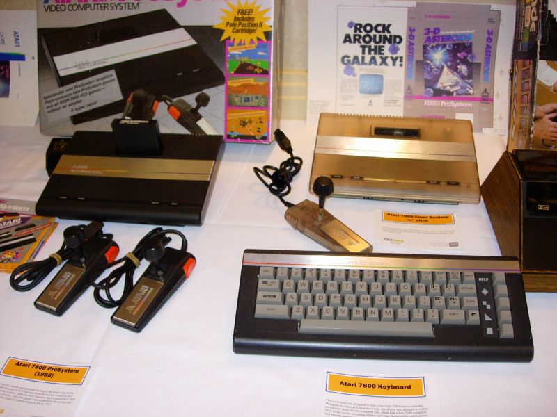 Archivo:Atari 7800 ProSystem keyboard Flickr 301203251.jpg