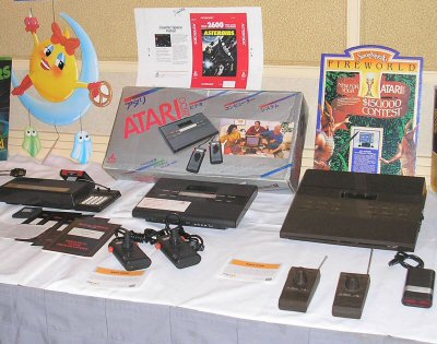 Archivo:Atari 2800.jpg