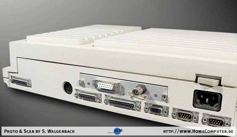 Archivo:Atari TT030 US Back Large.jpg