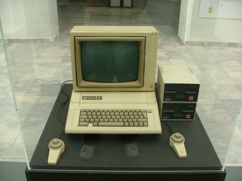 Archivo:Apple II 01.jpg