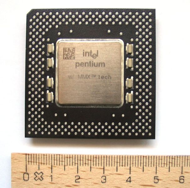 Archivo:Pentium-mmx.jpg