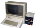 Miniatura para Archivo:Apple IIe original.jpg