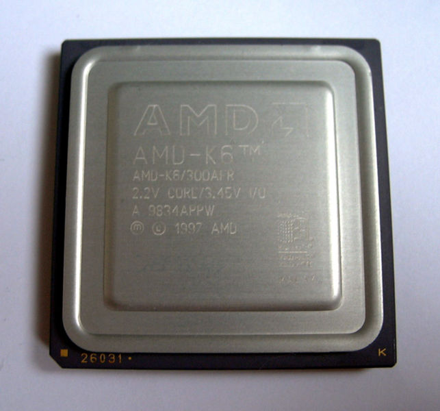 Archivo:AMD-K6-2-300.jpg
