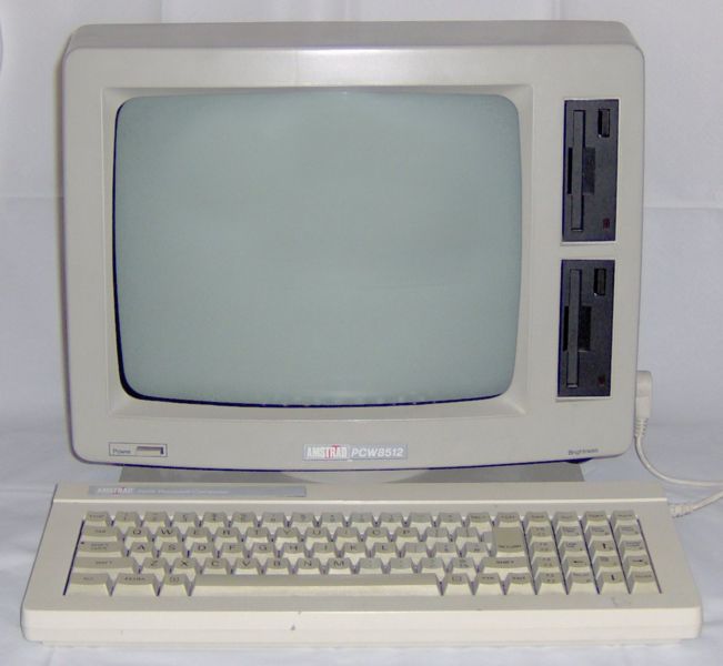 Archivo:Amstrad PCW512.JPG