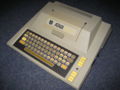 Miniatura para Archivo:Atari 400.JPG