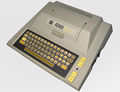 Miniatura para Archivo:Atari 400P8.jpg